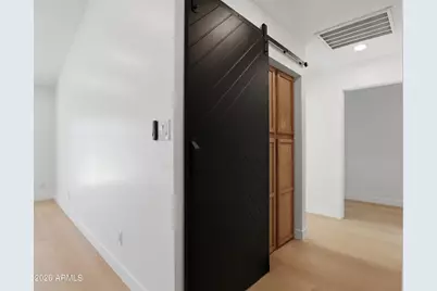 6875 E Kings Avenue, Scottsdale, AZ 85254 - Photo 23