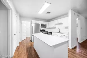 3065 N 67th Ave, Phoenix, AZ 85033 - Photo 7