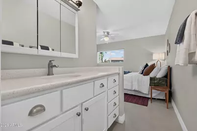 12037 S Half Moon Drive, Phoenix, AZ 85044 - Photo 33