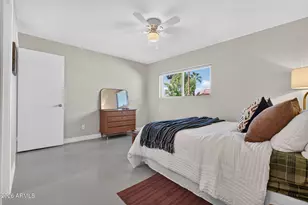 12037 S Half Moon Dr, Phoenix, AZ 85044 - Photo 27