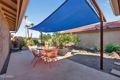 12037 S Half Moon Drive, Phoenix, AZ 85044 - Photo 5