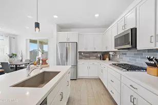 26986 N 170th Ln Ln, Surprise, AZ 85387 - Photo 3