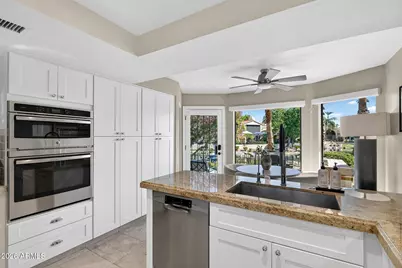 10050 E Mountainview Lake Drive #10, Scottsdale, AZ 85258 - Photo 19