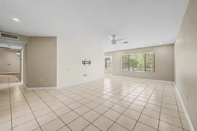 14752 W Buttonwood Drive, Sun City West, AZ 85375 - Photo 13