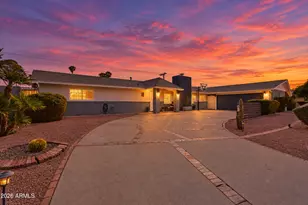 13419 N Canterbury Dr, Phoenix, AZ 85023 - Photo 17
