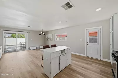 3040 E Dahlia Drive, Phoenix, AZ 85032 - Photo 9