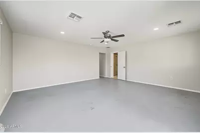 2350 N 51st Drive, Phoenix, AZ 85035 - Photo 31