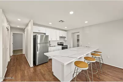 2350 N 51st Drive, Phoenix, AZ 85035 - Photo 11