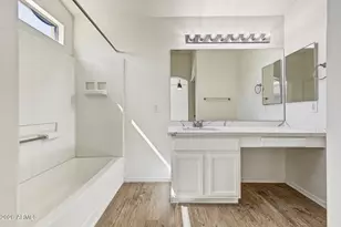 10215 E Kiva Ave, Mesa, AZ 85209 - Photo 23