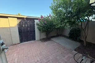 20222 N 21st Dr, Phoenix, AZ 85027 - Photo 37