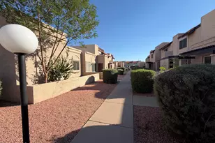 20222 N 21st Dr, Phoenix, AZ 85027 - Photo 9