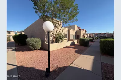20222 N 21st Drive, Phoenix, AZ 85027 - Photo 11