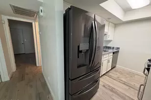 20222 N 21st Dr, Phoenix, AZ 85027 - Photo 17