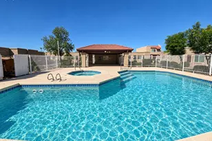 20222 N 21st Dr, Phoenix, AZ 85027 - Photo 3