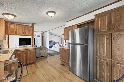 5208 S 109th Drive, Tolleson, AZ 85353 - Photo 5