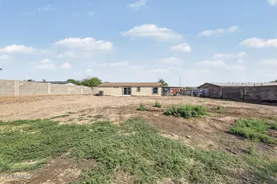 5208 S 109th Drive, Tolleson, AZ 85353 - Photo 9