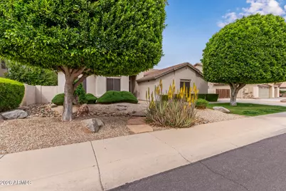 8046 W Via Montoya Drive, Peoria, AZ 85383 - Photo 3