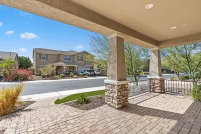 11844 W Lone Tree Trail, Peoria, AZ 85383 - Photo 9