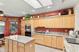 16624 W Isleta Ct, Surprise, AZ 85387 - Photo 11