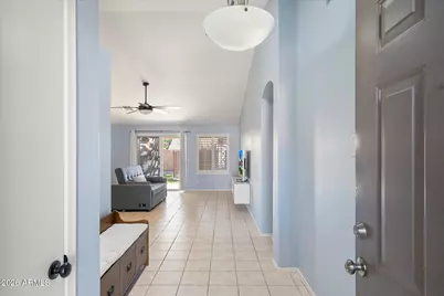 2823 E Blackhawk Drive, Phoenix, AZ 85050 - Photo 3