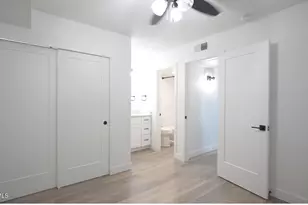 3025 N 36th St, Phoenix, AZ 85018 - Photo 3