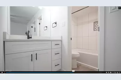 3025 N 36th Street #A1, Phoenix, AZ 85018 - Photo 5
