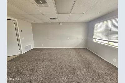 201 W Barrus Place, Casa Grande, AZ 85122 - Photo 11