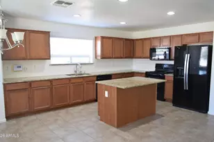41306 W Hopper Dr, Maricopa, AZ 85138 - Photo 3