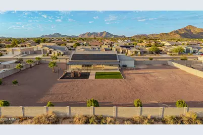 10265 W Appaloosa Trail, Casa Grande, AZ 85194 - Photo 5