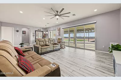 10265 W Appaloosa Trail, Casa Grande, AZ 85194 - Photo 13