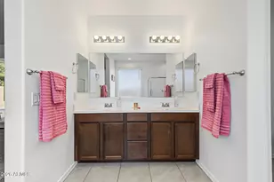 7528 West Odeum Ln, Phoenix, AZ 85043 - Photo 19