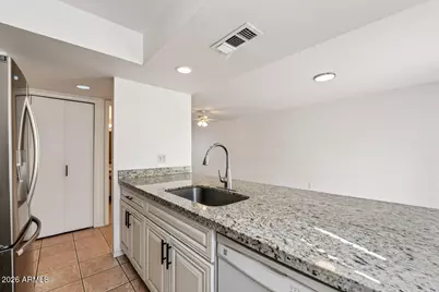 2573 W Monte Cristo Avenue, Phoenix, AZ 85023 - Photo 15