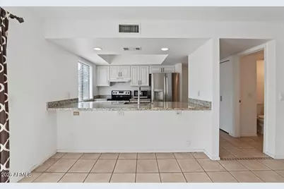 2573 W Monte Cristo Avenue, Phoenix, AZ 85023 - Photo 11