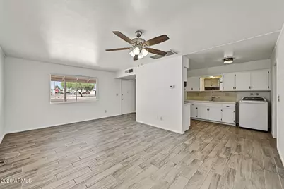 11851 N 111th Avenue, Sun City, AZ 85351 - Photo 9