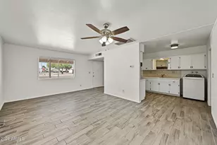 11851 N 111th Ave, Sun City, AZ 85351 - Photo 9