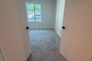 7230 N 41st Ave, Phoenix, AZ 85051 - Photo 5