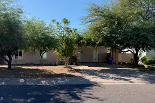 7230 N 41st Ave, Phoenix, AZ 85051 - Photo 1