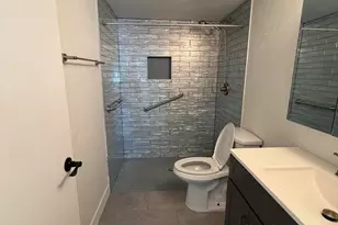 7230 N 41st Ave, Phoenix, AZ 85051 - Photo 19