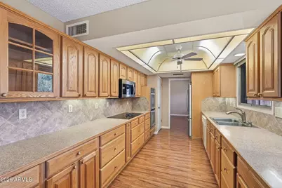 17407 N Lime Rock Drive, Sun City, AZ 85373 - Photo 17