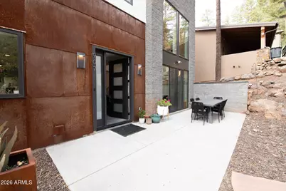 907 W Montvale Avenue, Flagstaff, AZ 86001 - Photo 1