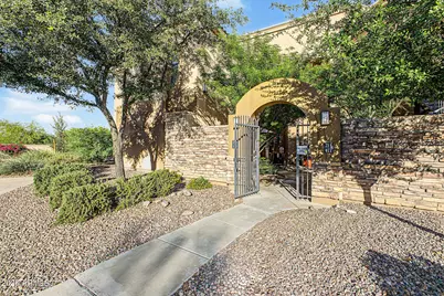 7027 N Scottsdale Road #212, Paradise Valley, AZ 85253 - Photo 3