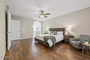 2915 W Kelton Ln, Phoenix, AZ 85053 - Photo 13