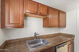 4804 N 73rd St, Scottsdale, AZ 85251 - Photo 7