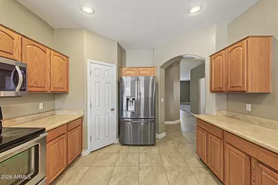 15807 W Calavar Road, Surprise, AZ 85379 - Photo 13