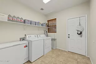 1054 E Press Rd, San Tan Valley, AZ 85140 - Photo 27
