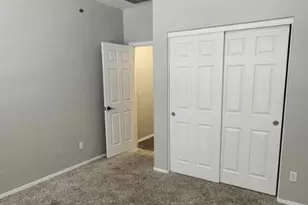 1354 E Locust Dr, Chandler, AZ 85286 - Photo 9