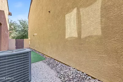 2040 E Heartwood Lane, Phoenix, AZ 85022 - Photo 23