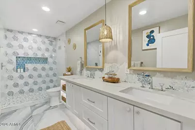 9026 N 67th Street N, Paradise Valley, AZ 85253 - Photo 35