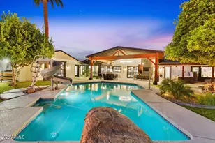 9026 N 67th Street N, Paradise Valley, AZ 85253 - Photo 1