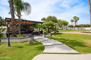 9026 N 67th Street N, Paradise Valley, AZ 85253 - Photo 63